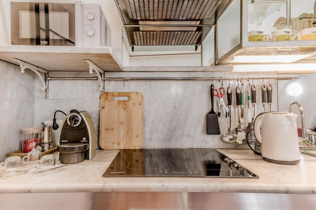 Casa Ghetto 13 Apartment Rome Bagian luar foto